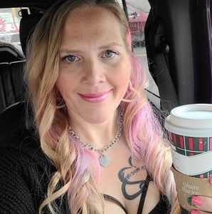 Meet your Posher, Freda